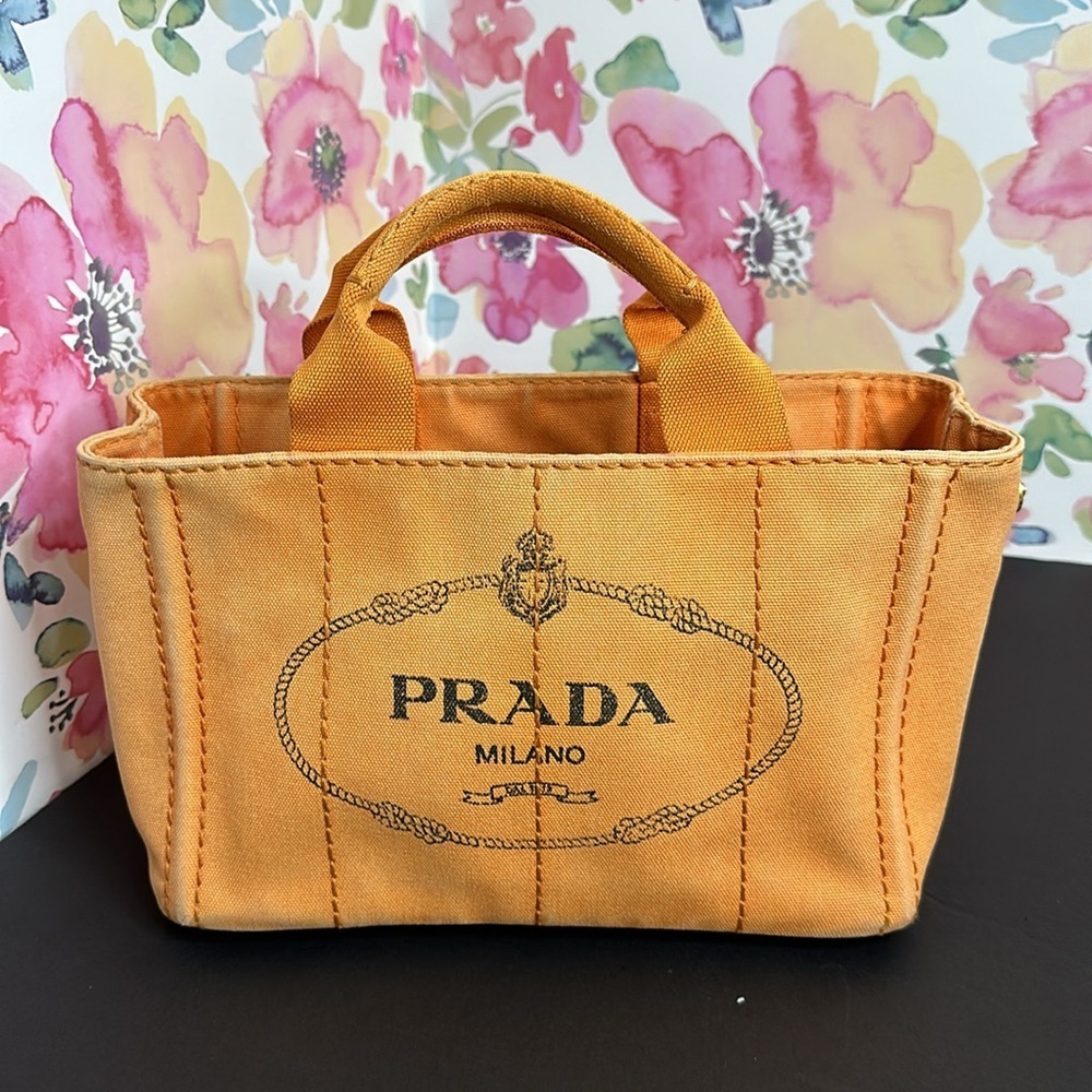 💯Authentic Prada Canapa Tote PM Sized🍀 - Picture 11 of 17
